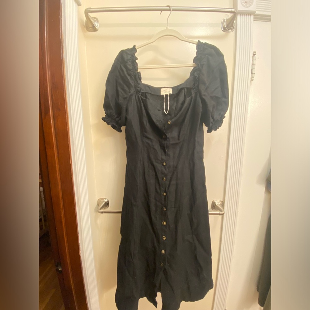 Sezane Elegant Black Midi Dress with Button Accents
